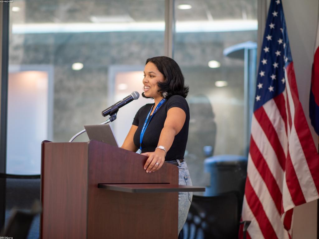 វិភាគស្លត: ការប្រែប្រួលនៃគំនិតសហគ្រាសនៅក្នុងសតវត្សទី២១