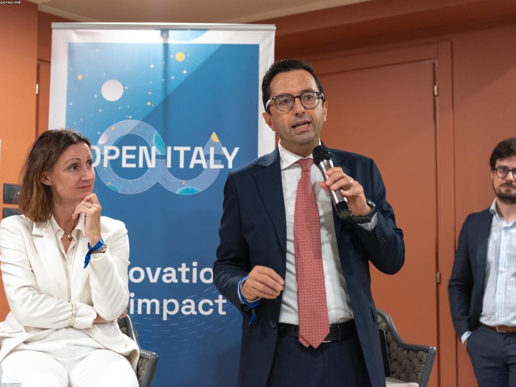 វិភាគស្លត: ការប្រែប្រួលនៃគំនិតសហគ្រាសនៅក្នុងសតវត្សទី២១